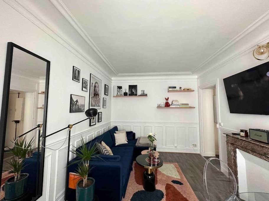 Appartement Coeur De Paris, Pres Tour Eiffel *