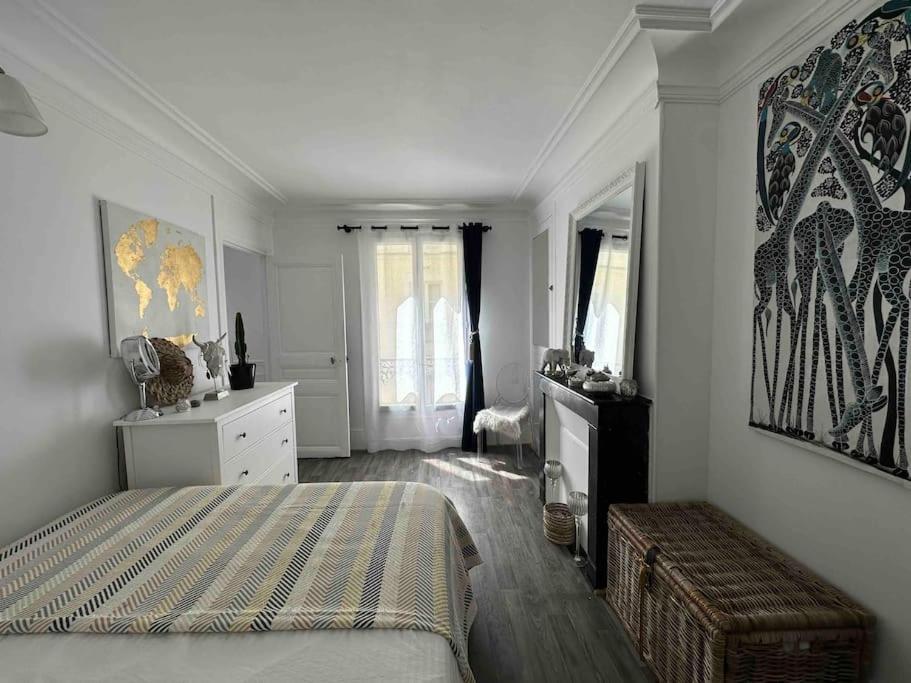 Appartement Coeur De Paris, Pres Tour Eiffel Paris